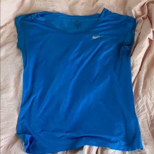 Nike dri-fit top